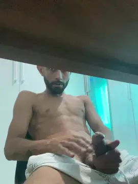 Cam4 Adult Webcam of Vagabundo2050