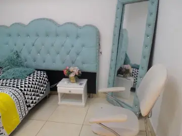 Cam4 Watch Live Sex Cams of Charlir_cock_