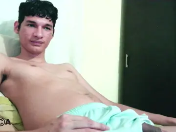 Cam4 Live Sex Cam of Paulhot18