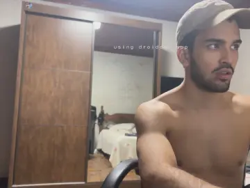 Cam4 Live Sex of Drgym18