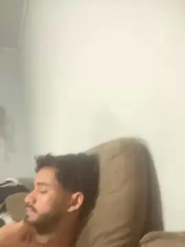 Cam4 Private Sex Chat of Luizhenry86