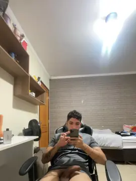 Cam4 Live Sex of EDuardoBranco