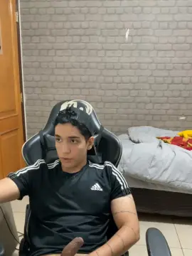 Cam4 Live Sex Cam of EDuardoBranco