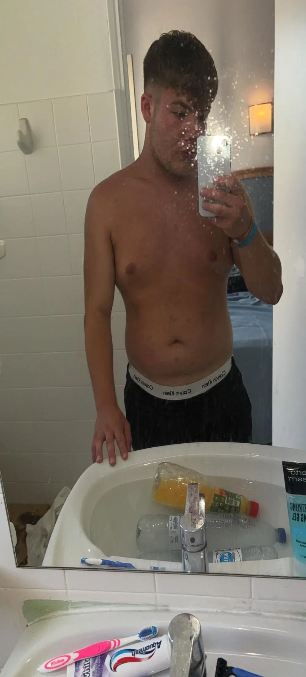 Hornyhungboyj