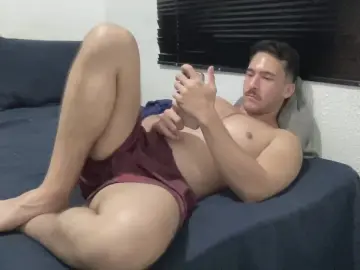 Cam4 Live Sex Cam of brazilianboy99