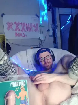 Cam4 Live Sex Cam of brendonknoxxx