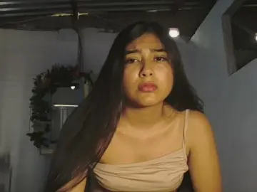 Cam4 Live Sex Cam of Kleo99