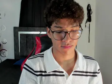 Cam4 Live Porn of Maximo_Khalil