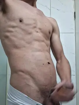Cam4 Free Live Porn of Leo22D