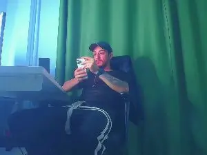 Cam4 Nude Webcam of MasterRomania