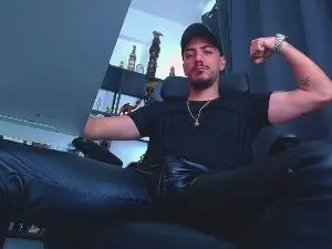 Cam4 Best Webcam of MasterRomania