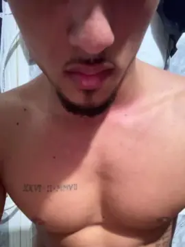 Cam4 Free Live Porn of Novinhorj01