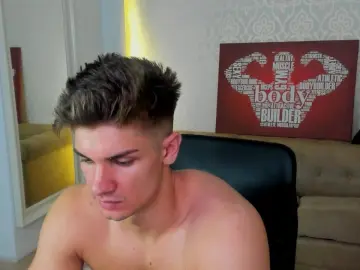 Cam4 Adult Video Chat of MaxKaidenn