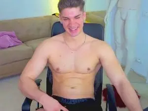 Cam4 Adult Webcam of MaxKaidenn