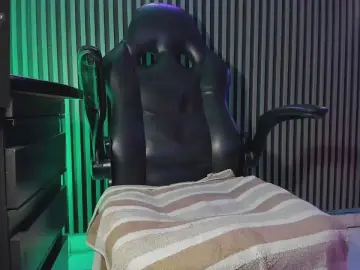 Cam4 Free Live Porn of Jefer_rick