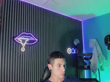 Cam4 Nude Webcam of Jefer_rick