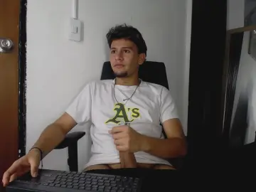 Cam4 Private Sex Chat of AlanSmith_