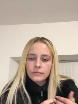 Cam4 Sex Cam of Whiteyyy1