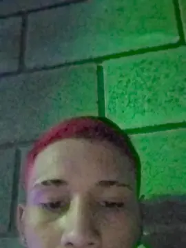 Cam4 Live Porn of Kyanrlq