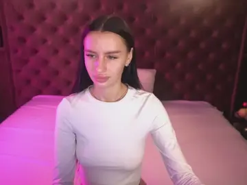 Cam4 Sex Cam of Snow_WhiteeeX