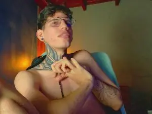 Cam4 Adult Webcam of david_huge