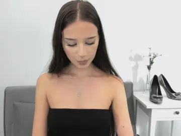 Cam4 Free Live Porn of EmilyActive