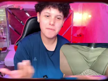 Cam4 Live Porn of Luke_bear