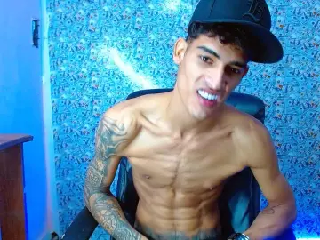 Cam4 Adult Webcam of davidhotboy777