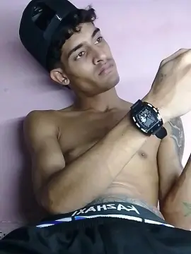 Cam4 Adult Video Chat of davidhotboy777