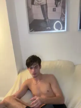 Cam4 Watch Live Sex Cams of pablo2762