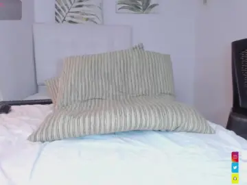 Cam4 Best live sex cam show of Mikeyla_Russo_