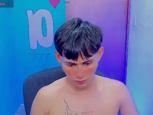 Cam4 Private Sex Chat of ETanjiro_cute