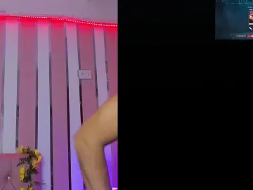 Cam4 Free Live Porn of TylerBloom