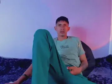 Cam4 Free Live Porn of nohax_peter