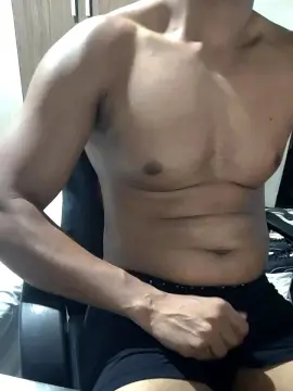 Cam4 Adult Video Chat of Hugo_belts