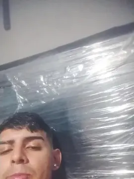 Cam4 Watch Live Sex Cams of futbolista21