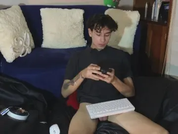 Cam4 Nude Webcam of Derekswan