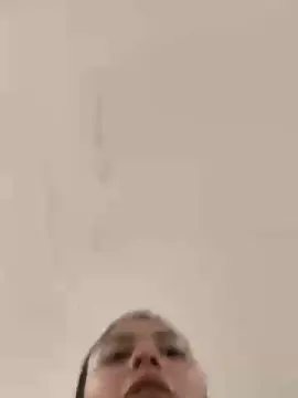 Cam4 Live Porn of Lindabebe7
