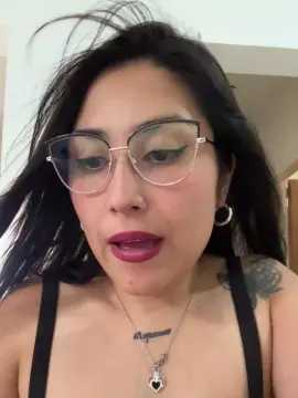 Cam4 Sex Cam of Momii28