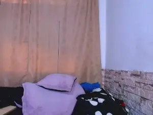 Cam4 Free Live Porn of Bicky_24