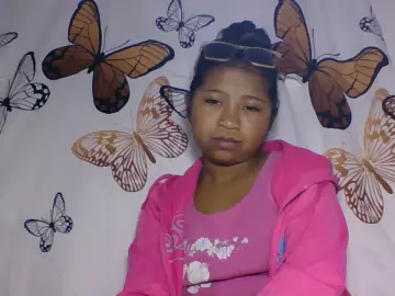 Cam4 Live Porn of elinah_xxx