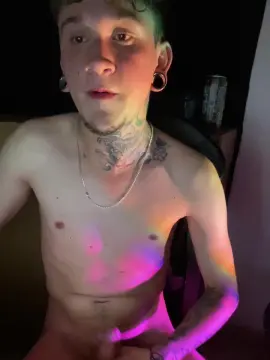 Cam4 Free Porn Cam of tom_to1