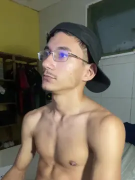 Cam4 Live Sex of coebranquinx