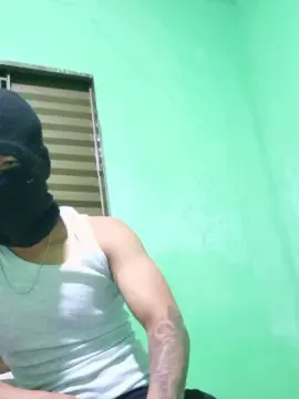 Cam4 Live Sex of guilher67