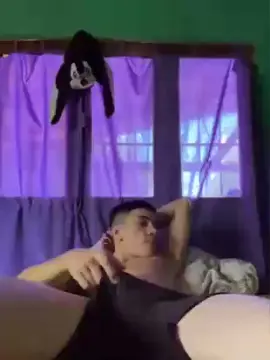 Cam4 Nude Webcam of AXELCAM21CM