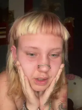 Cam4 Live Sex of Darkutiee