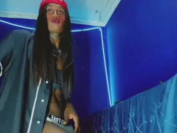 Cam4 Adult Webcam of Kloe_cardashan