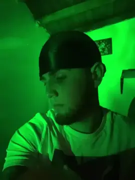 Cam4 Live Sex Cam of MatteoCross