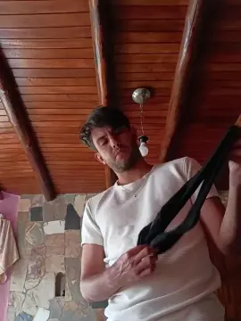 Cam4 Free Porn Cam of Bluvie444