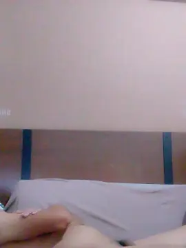 Cam4 Free Live Porn of Boyhunt1